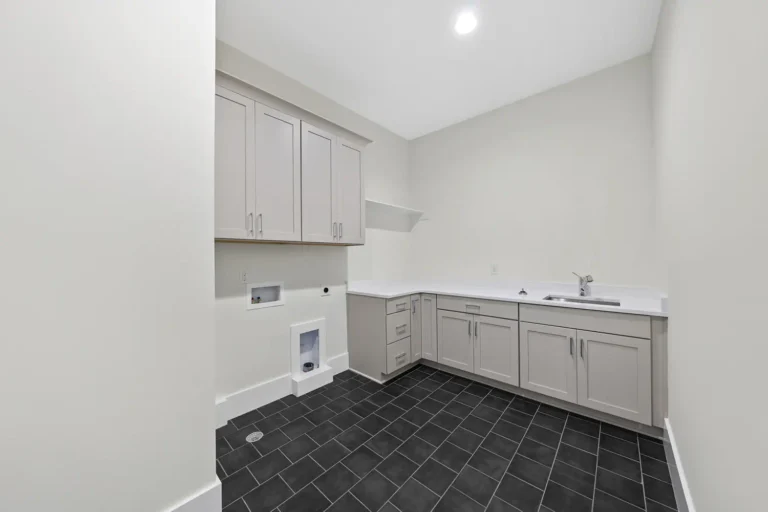 Community - Falls Reserve 78 (27)